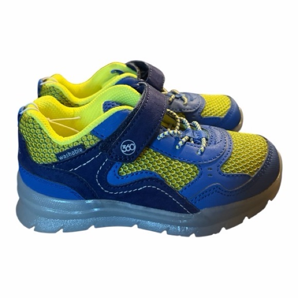 Stride Rite 360 Marcel. Boys Light Up Blue Yellow Sneakers Size 11M. NWOB - Picture 1 of 7
